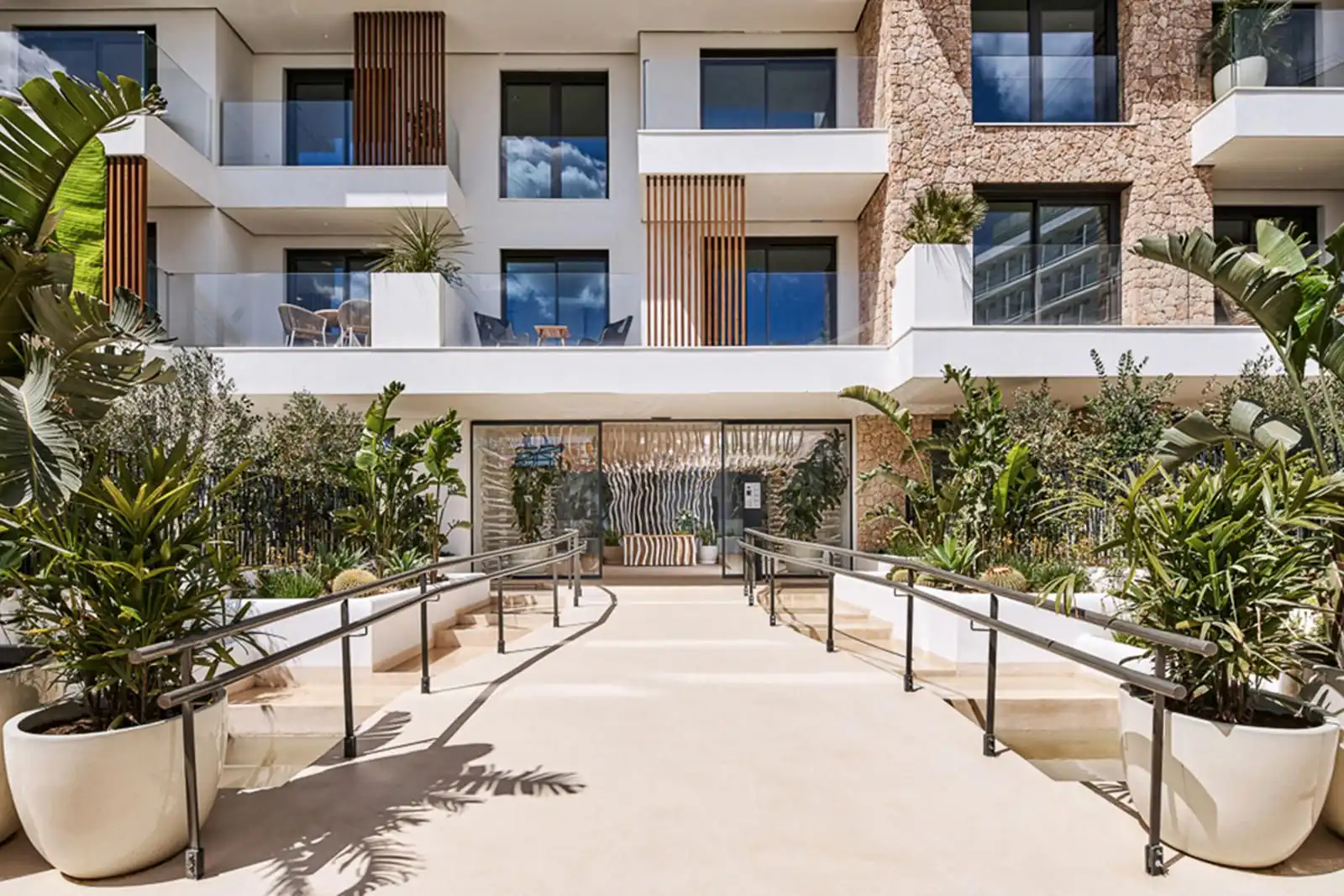 Vista exterior de Apartamento en venta en Eivissa con Aire acondicionado, Calefacción y Terraza