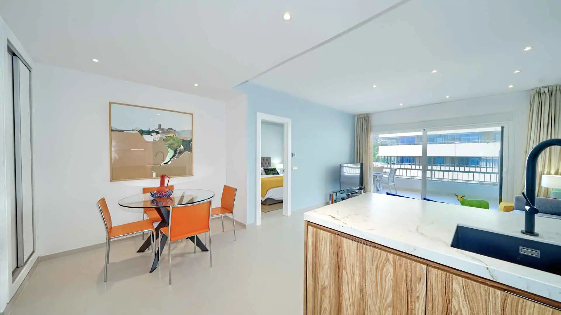 Comedor de Ático en venta en Marbella con Aire acondicionado, Terraza y Piscina