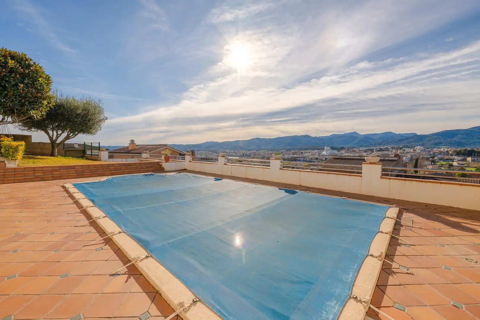 Piscina de Casa o chalet en venta en Banyoles con Terraza, Piscina y Balcón