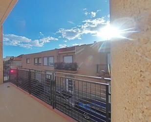 Exterior view of Single-family semi-detached for sale in Vícar  with Terrace