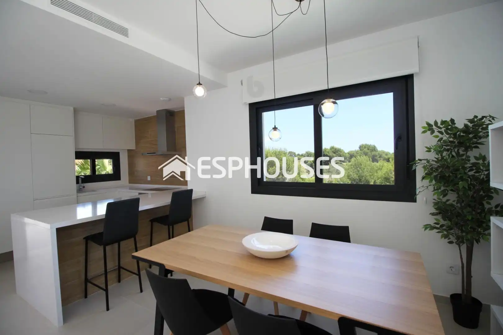 Apartamento con piscina en venta en El Pinar de Campoverde, imagen 3