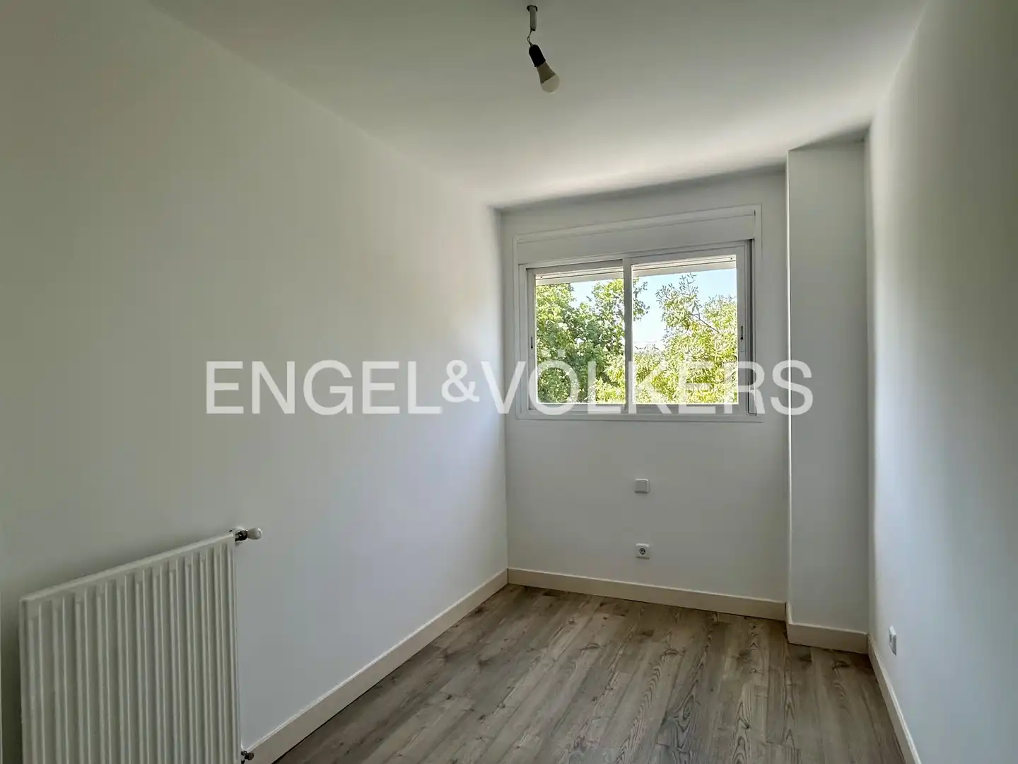 Bedroom of Flat for sale in Alcobendas  with Heating, Storage room and Swimming Pool