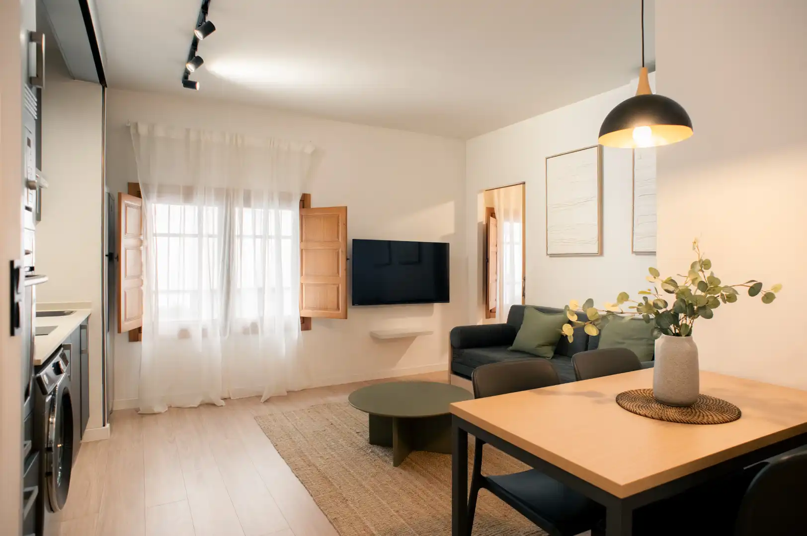 Living room of Flat for rent in Valencia  with Air Conditioner, Heating and Parquet flooring