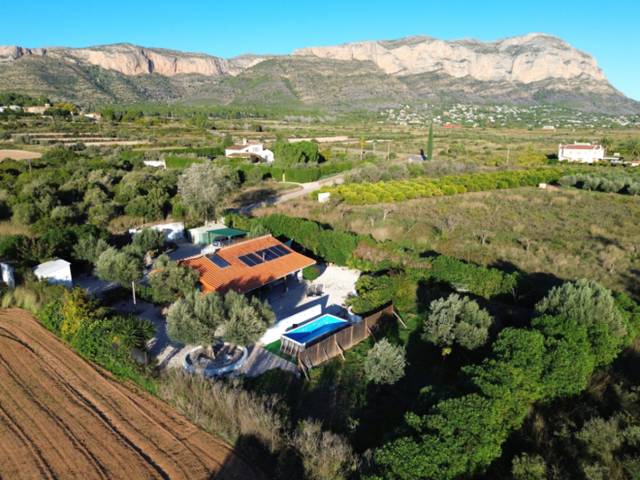 Casa-chalet en Venta en Jesús Pobre