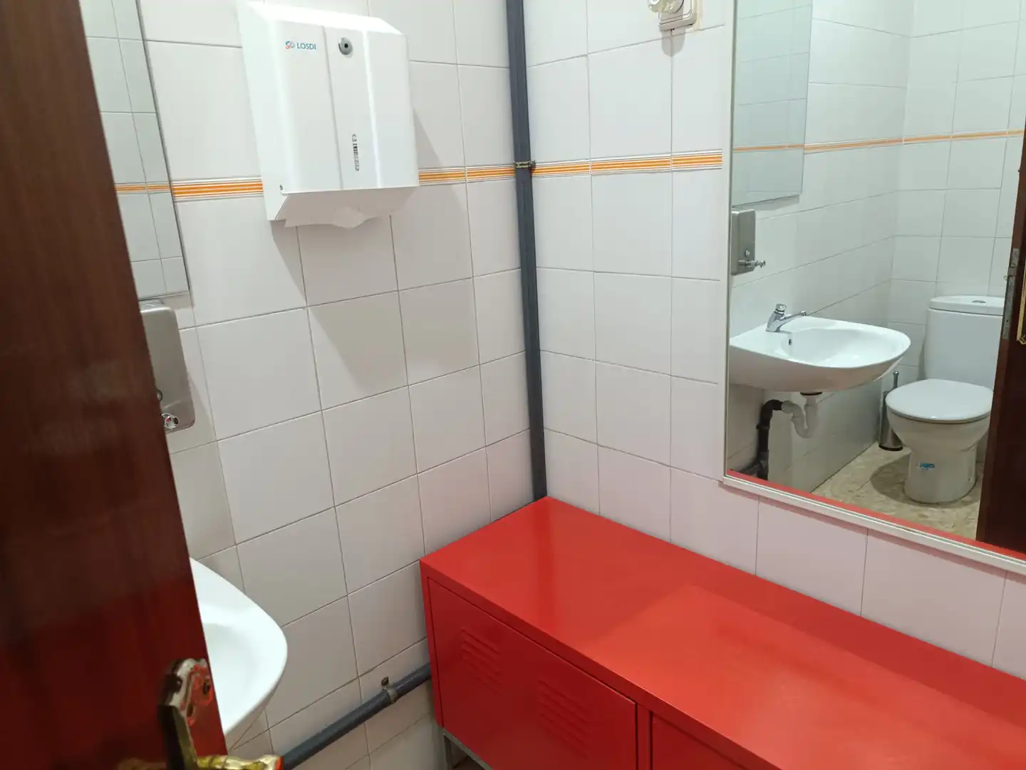 Business premises for transfer in Carrer de Josep Torras I Bages, imagen 14