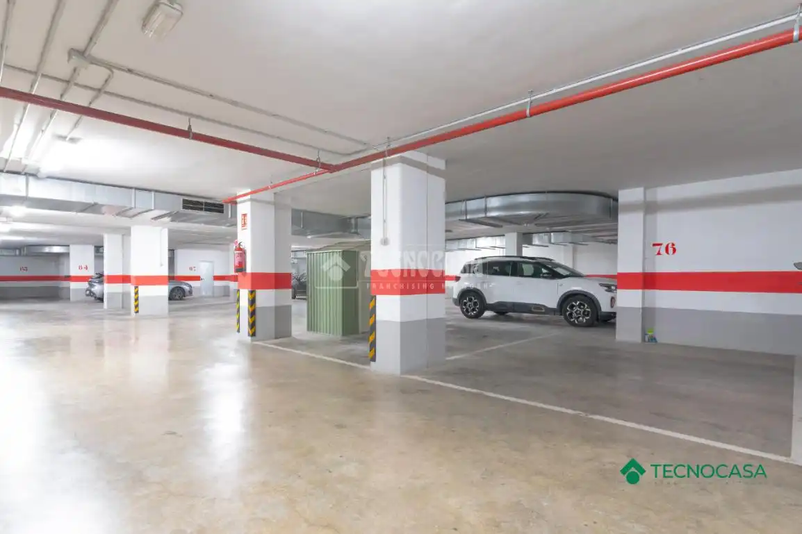 Parking de Piso en venta en Roquetas de Mar con Aire acondicionado y Terraza