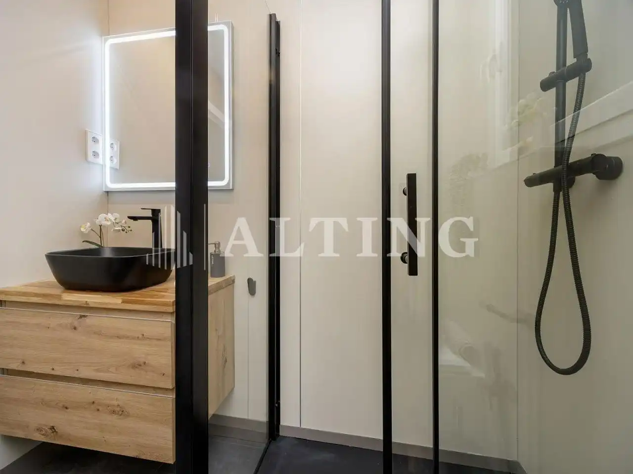 Baño de Piso en venta en Barcelona con Aire acondicionado, Parquet y Terraza