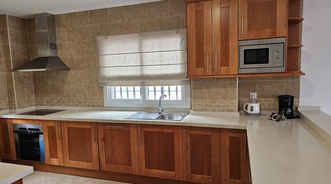 Foto 5 de Casa adosada de lloguer a Avenida General Caffarena, 36, Buenavista - Lauro Golf, Alhaurín de la Torre