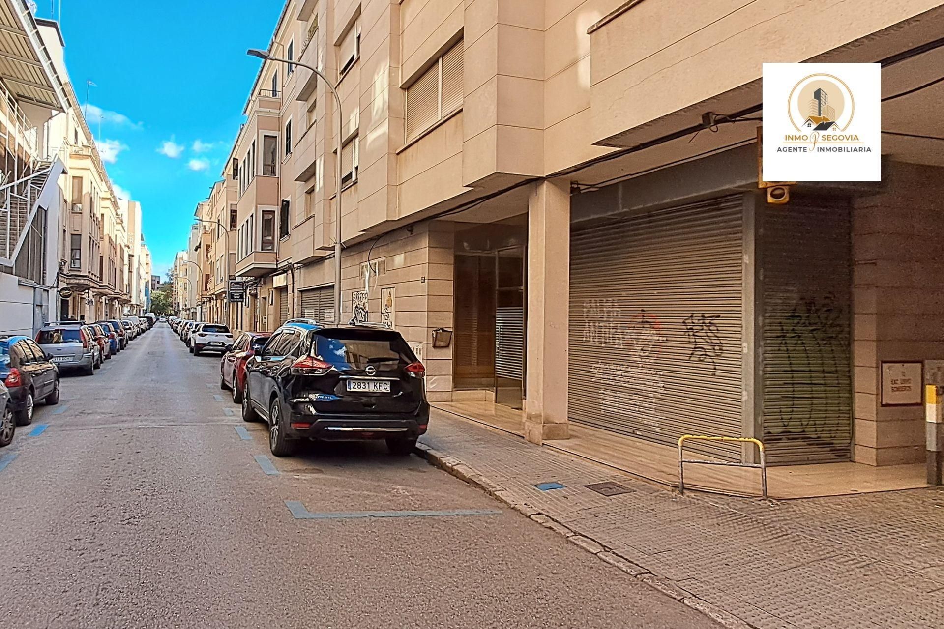 Vista exterior de Local en venda en  Palma de Mallorca amb Aire condicionat