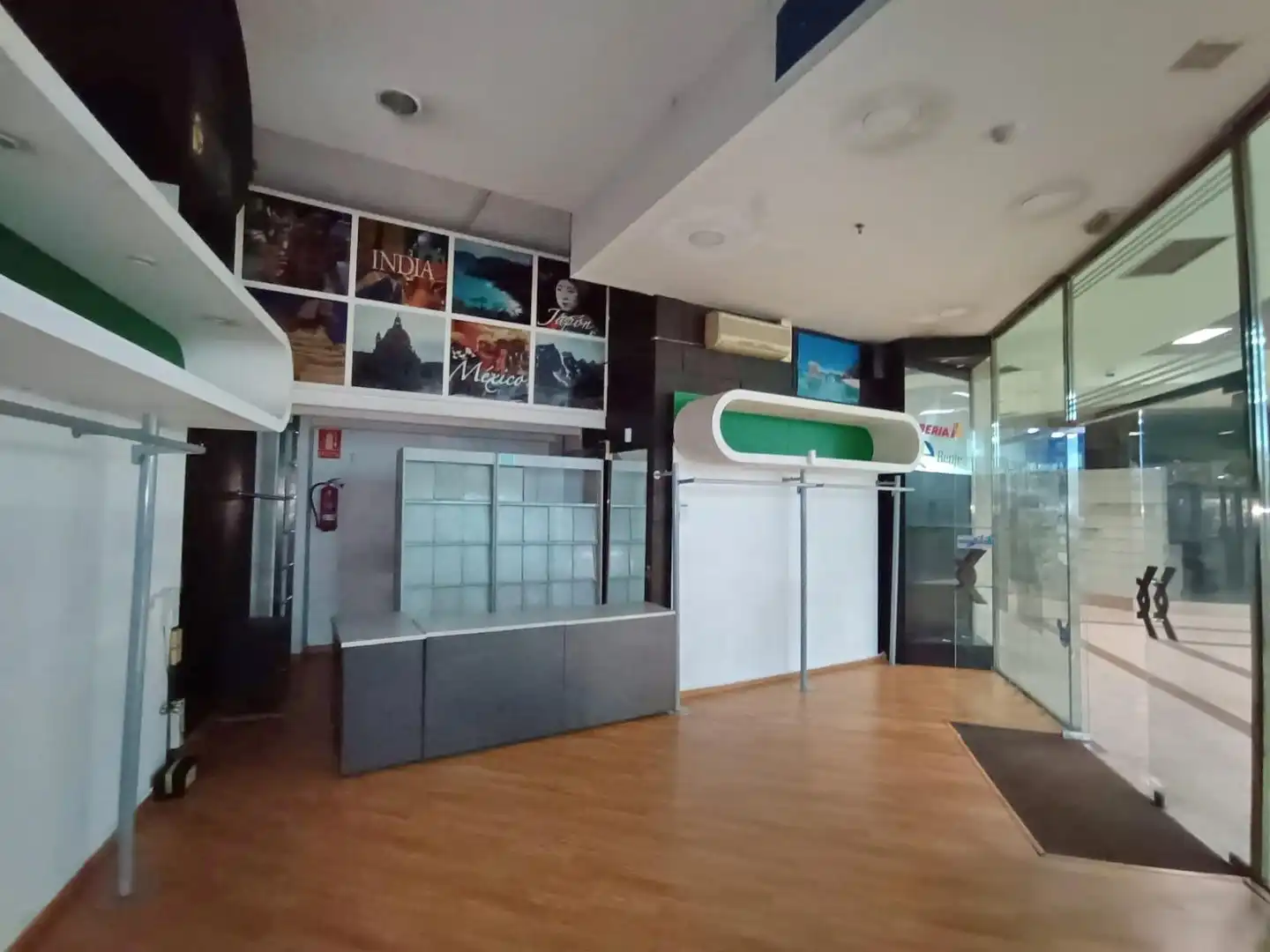 Local en venta en DAMAS APOSTOLICAS-SAN PED, 17, San Pedro da Ramallosa
