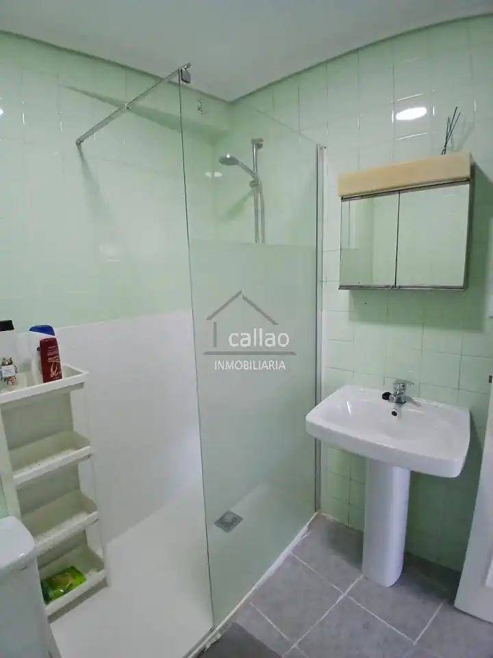 Flat for sale in A Malata - Catabois - Ciudad Jardín