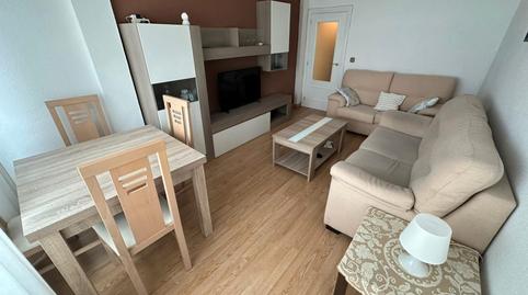 Foto 4 de Pis en venda a Reyes, Madrid