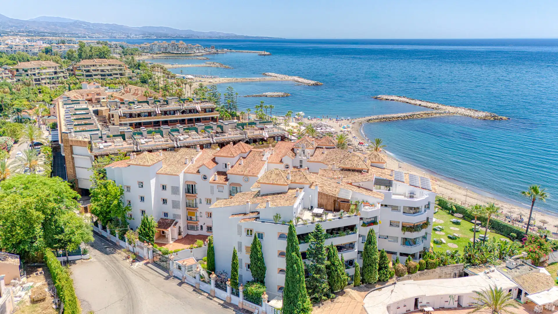 Apartment mit Pool zum Verkauf in Nueva Andalucía