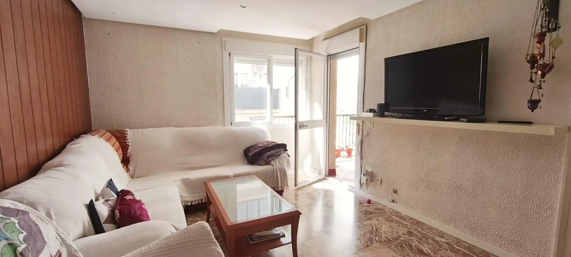 Sala de estar de Piso en venta en Cádiz con Terraza y Trastero