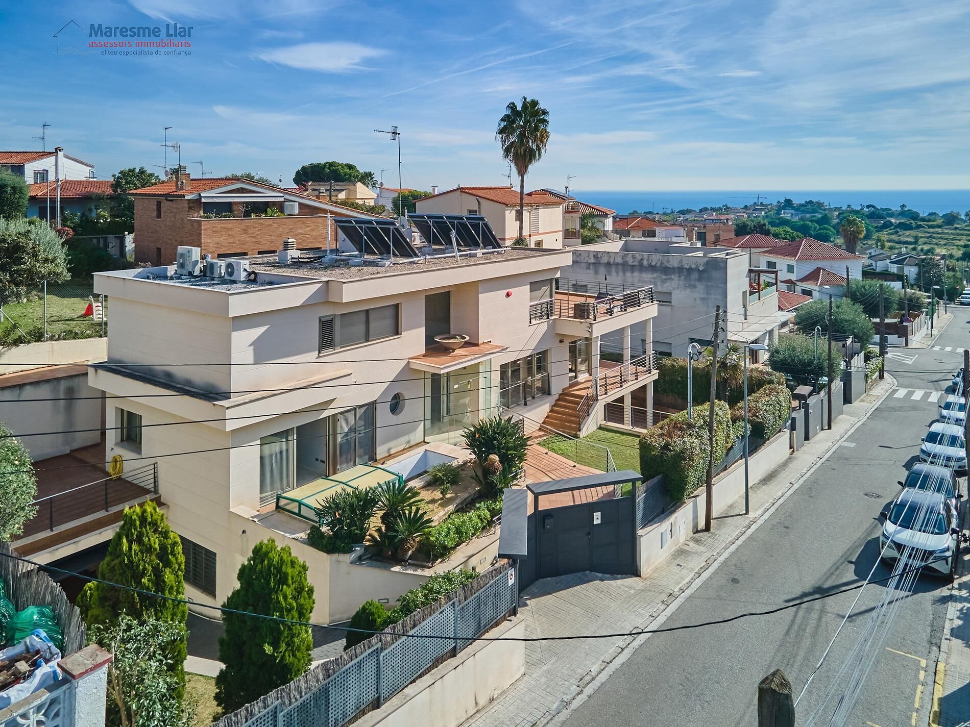 Exterior view of House or chalet for sale in Alella  with Air Conditioner, Heating and Private garden