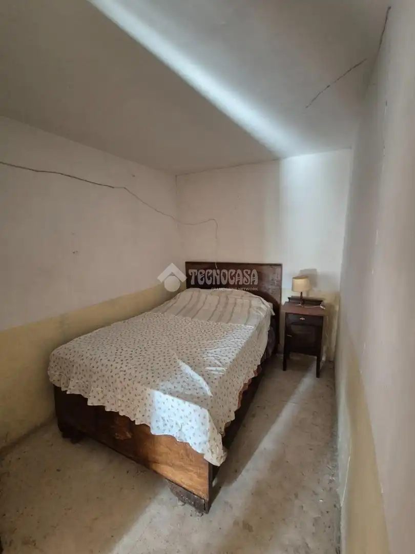 Dormitori de Finca rústica en venda en Sigüenza amb Calefacció i Moblat