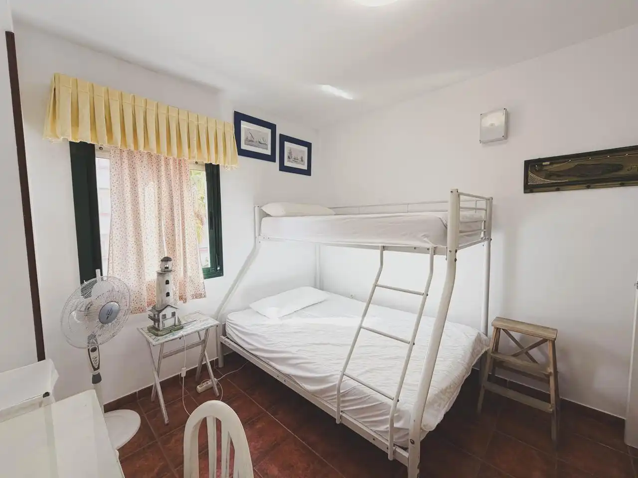 Bedroom of Flat for sale in Zahara de los Atunes  with Air Conditioner, Terrace and Furnished