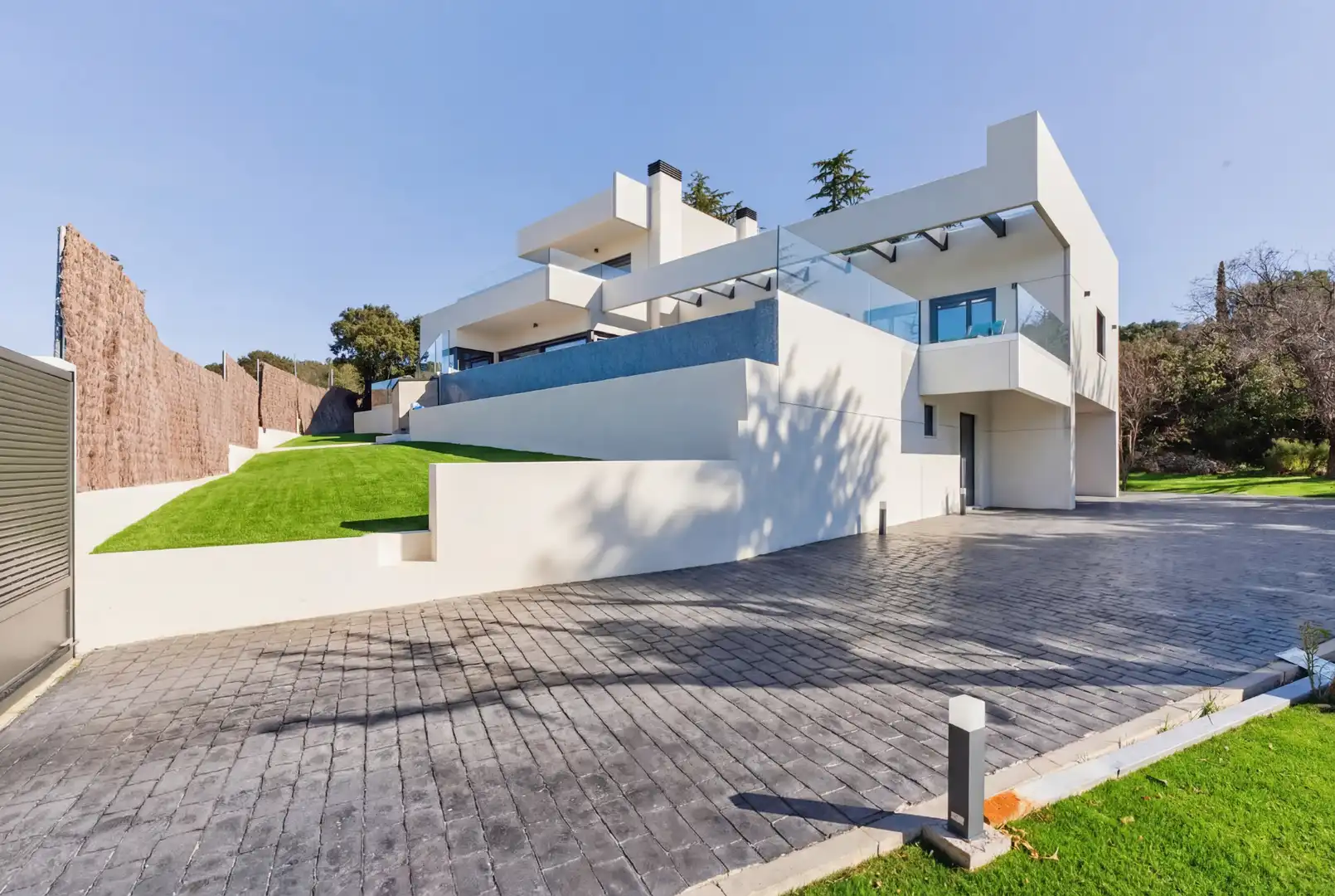 Detached house with terrace for sale in La Berzosilla, imagen 4