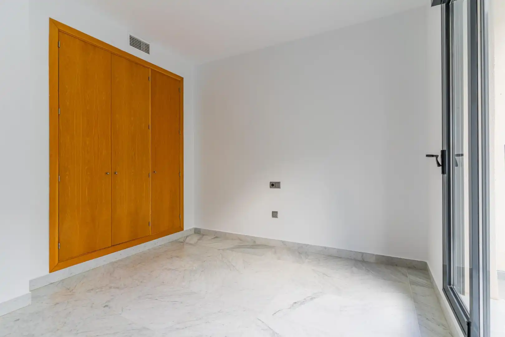 Flat for sale in Jerez de la Frontera  with Air Conditioner, Heating and Terrace