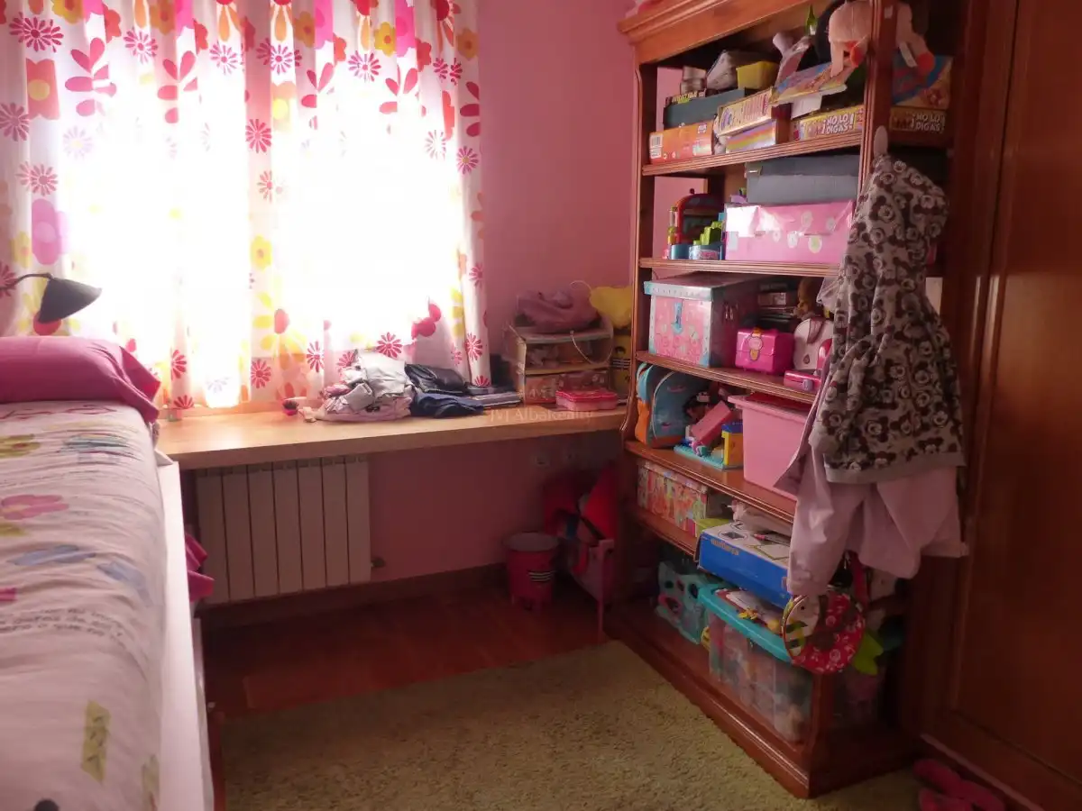 Schlafzimmer von Wohnung zur Miete in Albacete mit Heizung und Balkon