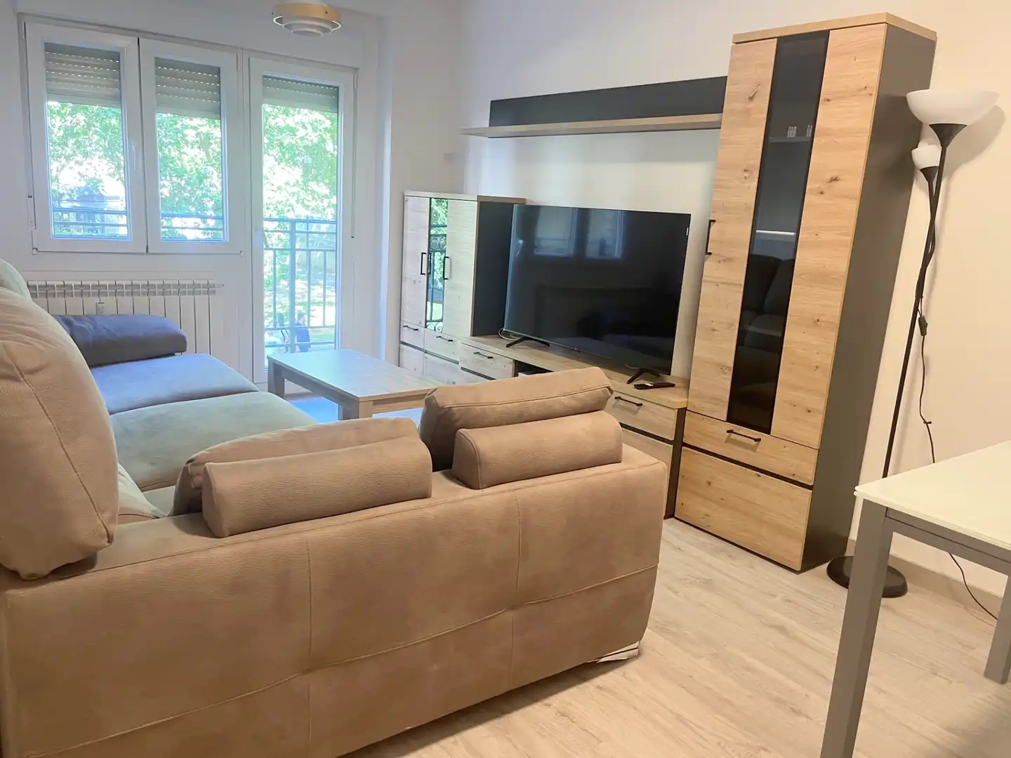Sala de estar de Piso en venta en Salamanca con Calefacción, Parquet y Amueblado