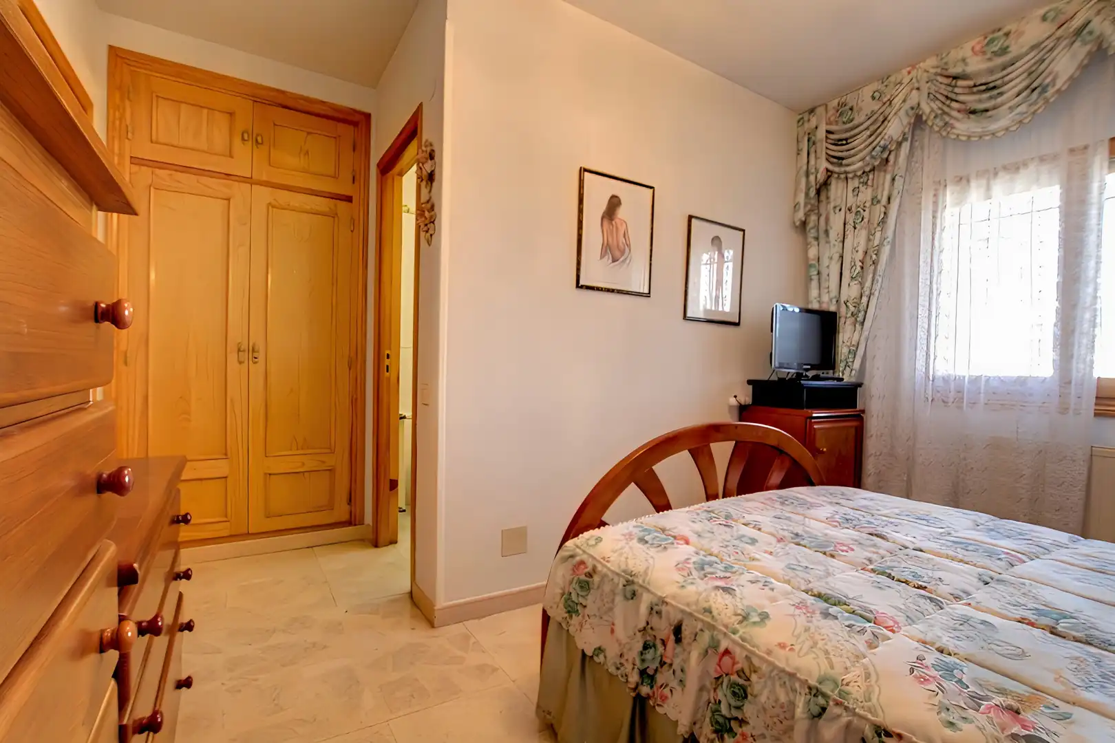 Habitación de Casa o chalet en venta en Colmenar del Arroyo con Calefacción, Jardín privado y Terraza