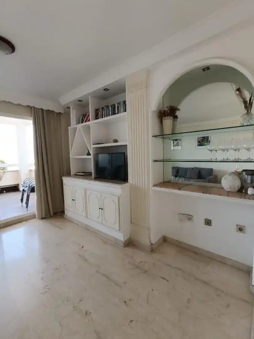 Sala d'estar de Àtic en venda en Marbella amb Balcó
