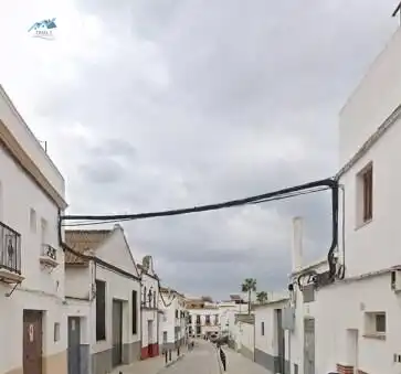 Locale commerciale in vendita a Calle ALONSO EL SABIO