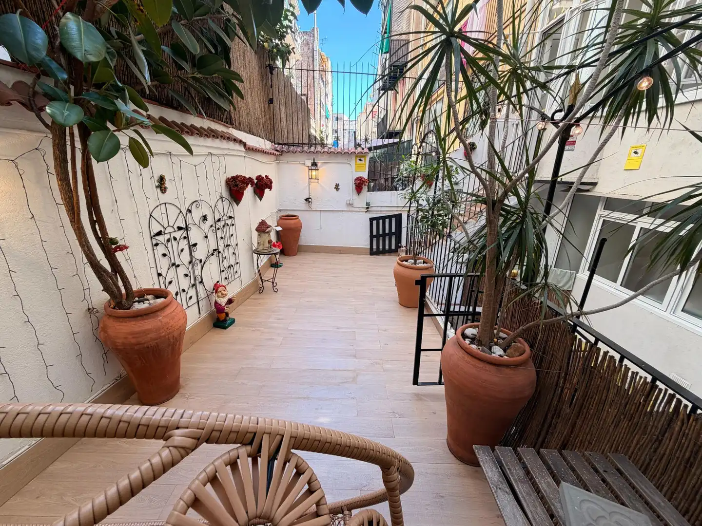 Terrasse von Maisonette zum Verkauf in Barcelona mit Klimaanlage, Terrasse und Balkon