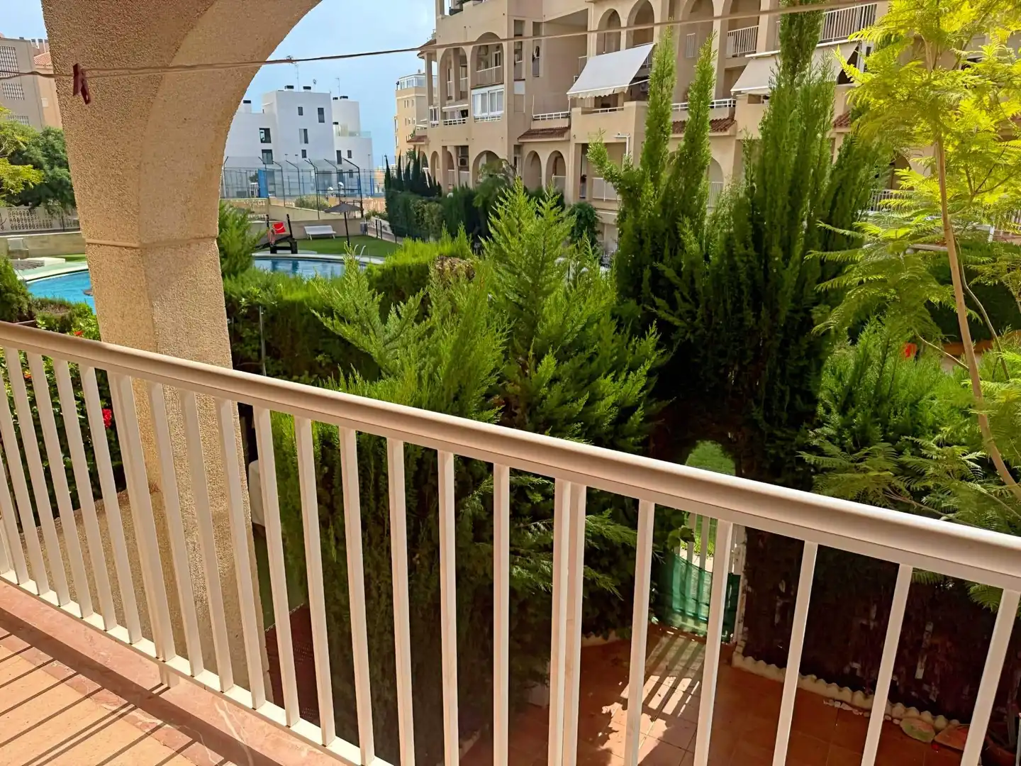 Terrassa de Casa adosada en venda en El Campello amb Aire condicionat, Jardí privat i Terrassa