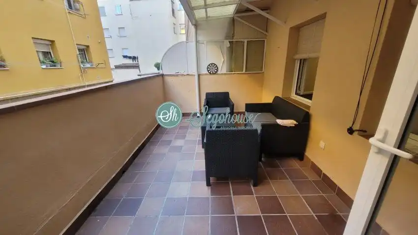 Terraza de Piso de alquiler en Segovia con Calefacción, Terraza y Amueblado