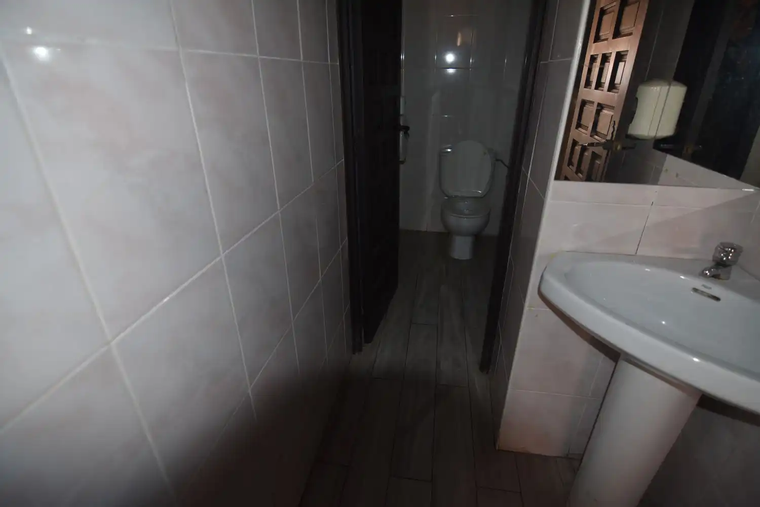 Badezimmer von Geschaftsraum zum Verkauf in Ciudad Rodrigo mit Klimaanlage