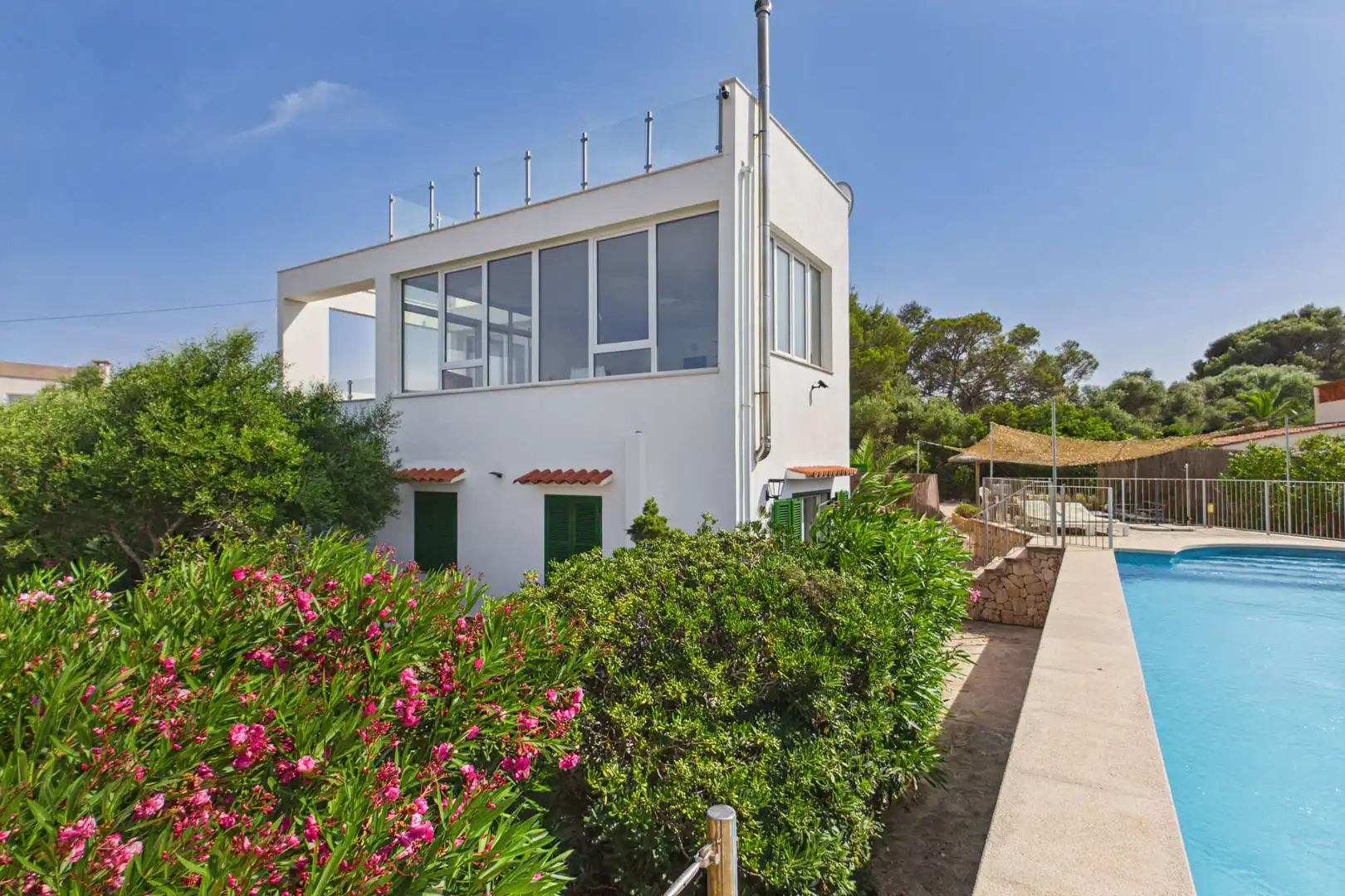 Vista exterior de Casa o xalet en venda en Manacor amb Aire condicionat, Terrassa i Moblat