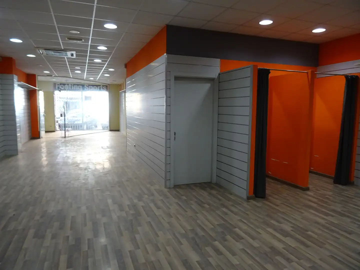 Local comercial de lloguer a Algemesí, imagen 2