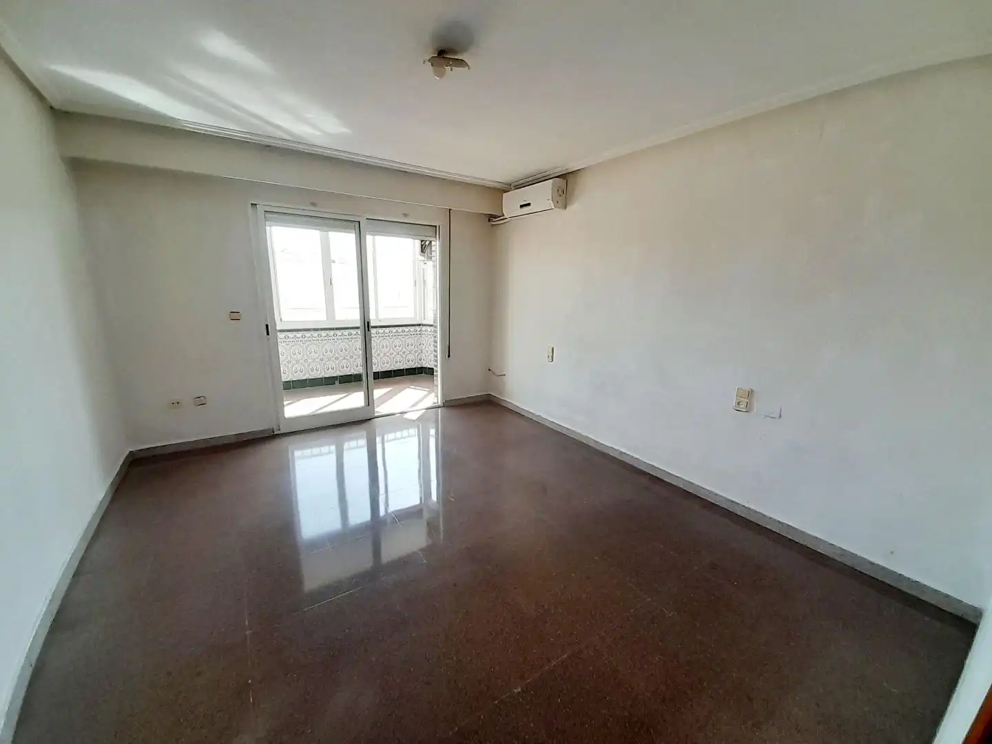 Terraza de Piso en venta en Elche / Elx con Aire acondicionado y Balcón