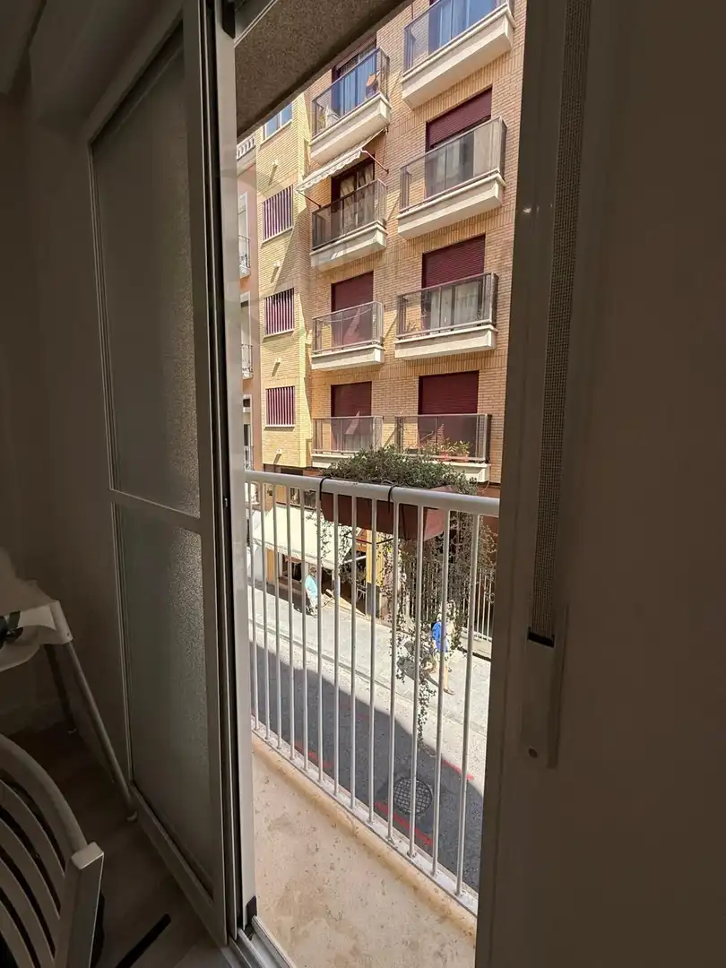Terrassa de Pis de lloguer en Alicante / Alacant amb Aire condicionat, Moblat i Balcó