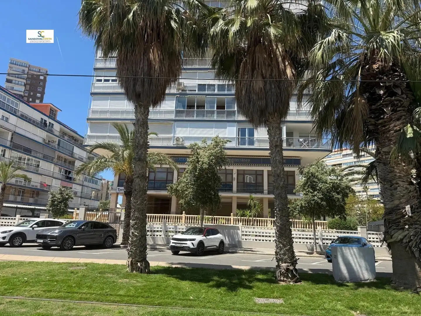 Exterior view of Commercial properties for sale in Alicante / Alacant  with Air Conditioner