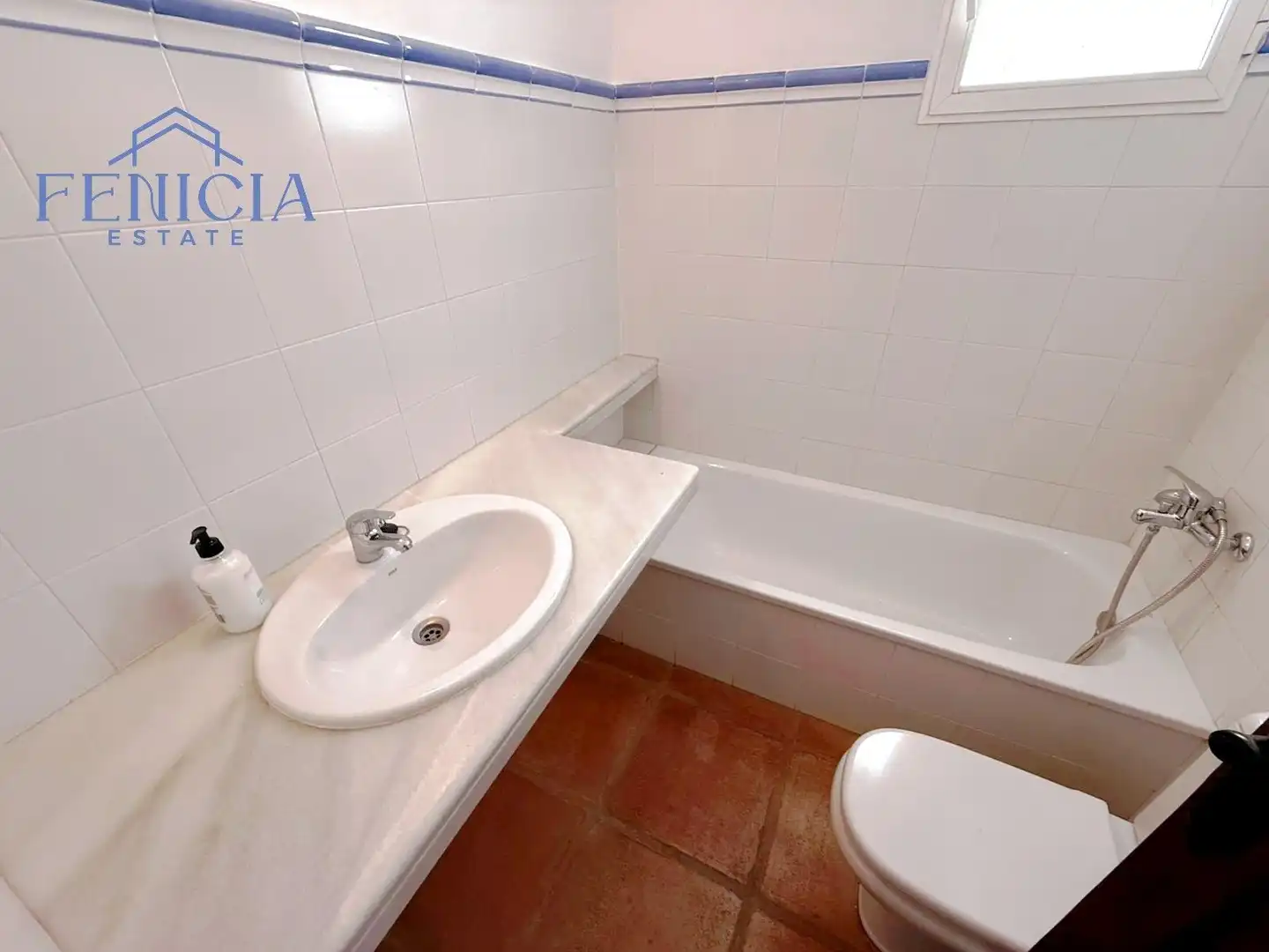 Baño de Casa o chalet en venta en Almuñécar con Jardín privado, Terraza y Trastero