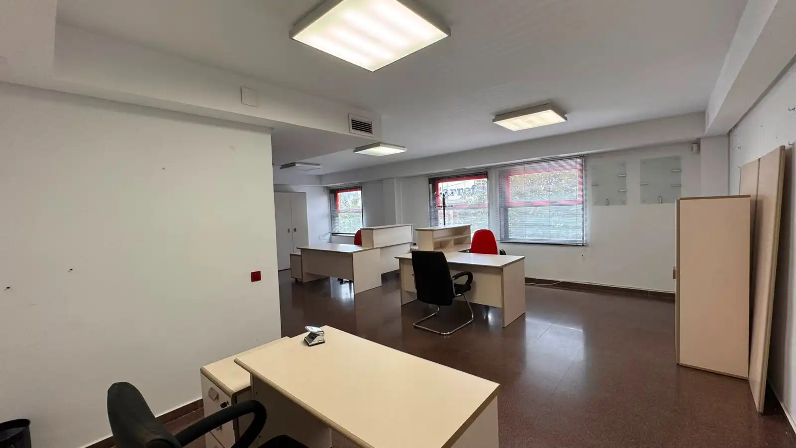 Oficina de lloguer en Murcia amb Aire condicionat, Moblat i Alarma