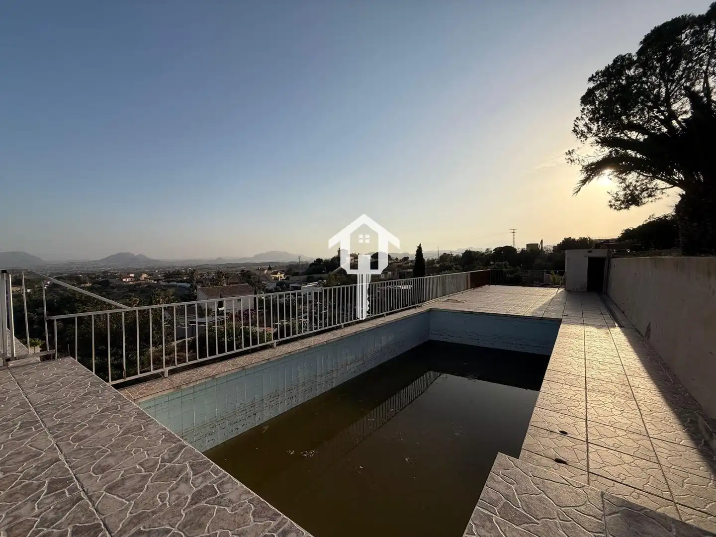 Swimming pool of Houses for sale in San Vicente del Raspeig / Sant Vicent del Raspeig  with Air Conditioner, Private garden and Terrace
