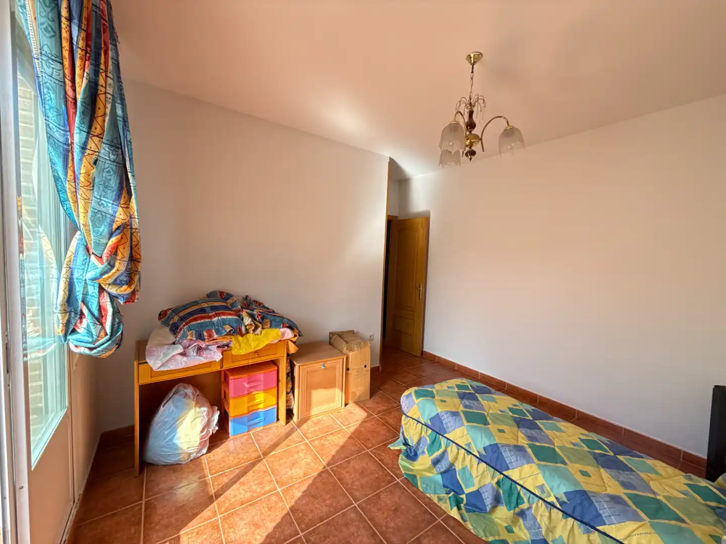 Habitación de Casa o chalet en venta en Dosbarrios con Trastero, Amueblado y Lavadora
