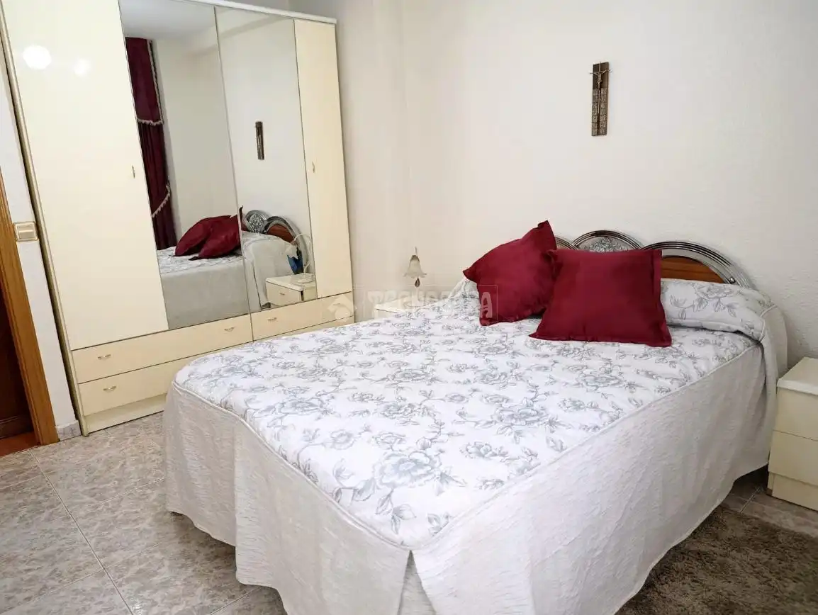 Bedroom of Flat for sale in Fuenlabrada  with Heating, Swimming Pool and Community pool