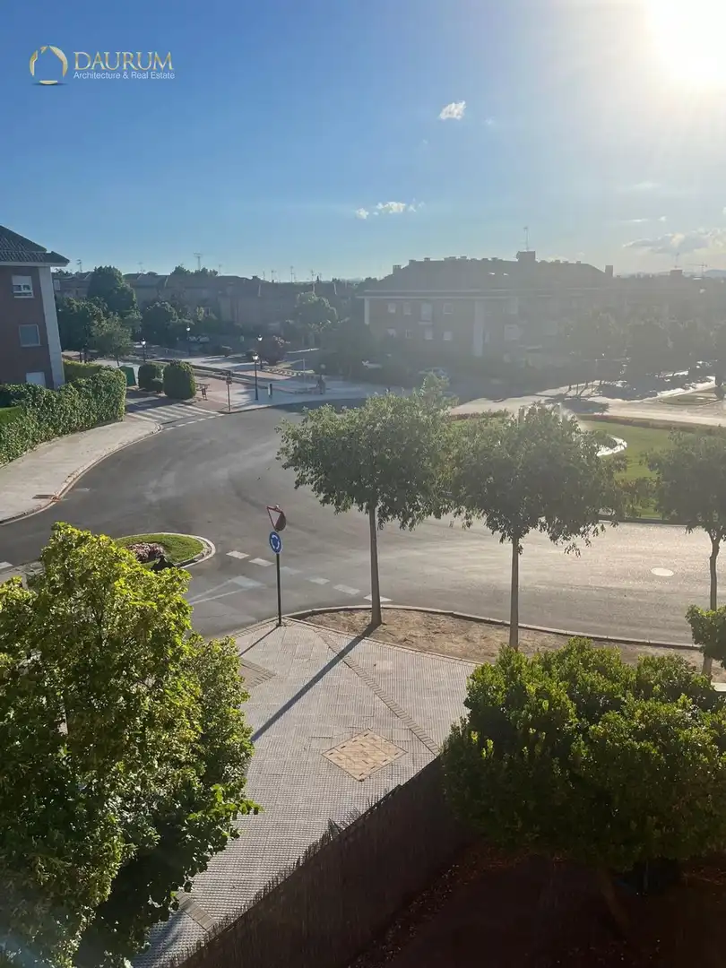 Piso en venta en Principe de Asturias, Centro