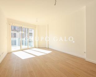 Living room of Flat for sale in Vigo   with Heating, Terrace and Swimming Pool