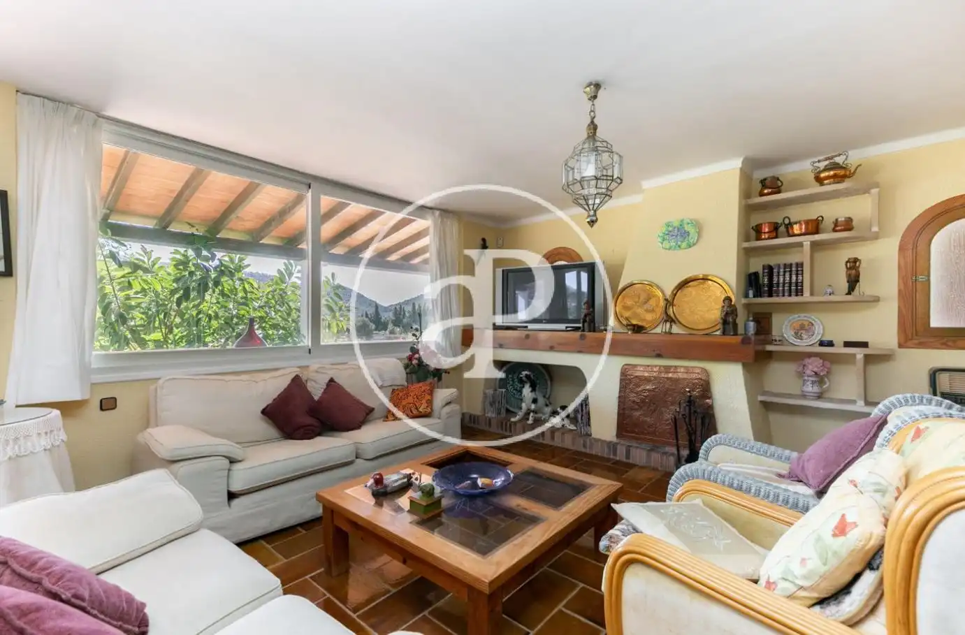 Sala d'estar de Casa o xalet en venda en Andratx amb Calefacció, Jardí privat i Terrassa