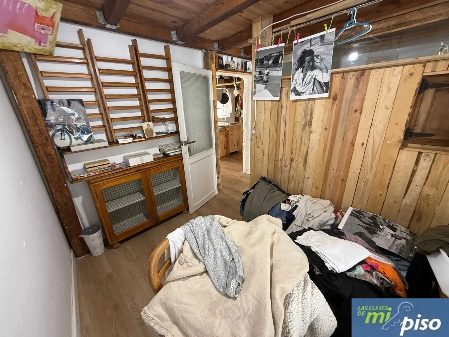 Dormitori de Casa o xalet en venda en Valladolid amb Calefacció, Jardí privat i Parquet