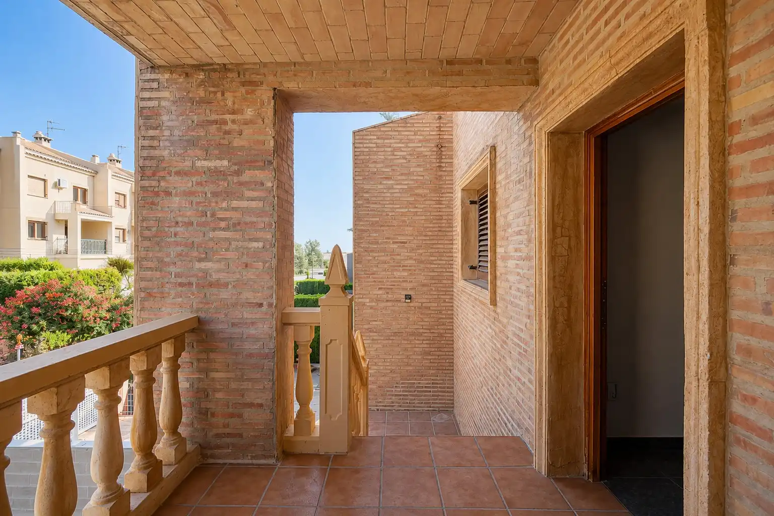 Terraza de Casa o chalet en venta en Chiva con Jardín privado, Terraza y Piscina
