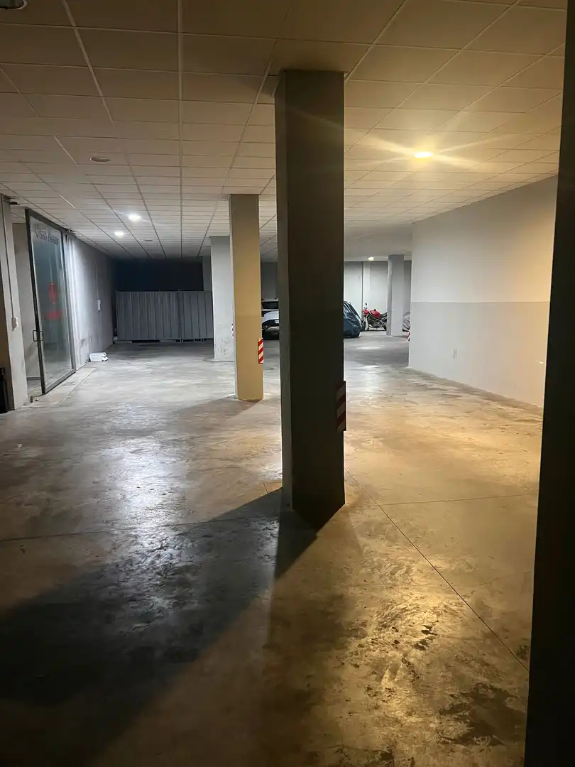Commercial properties for rent in Gandia  with Air Conditioner, Furnished and Alarm