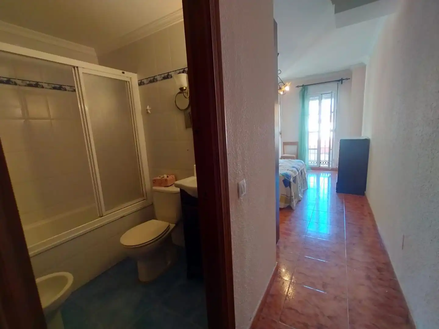 Baño de Piso en venta en La Línea de la Concepción