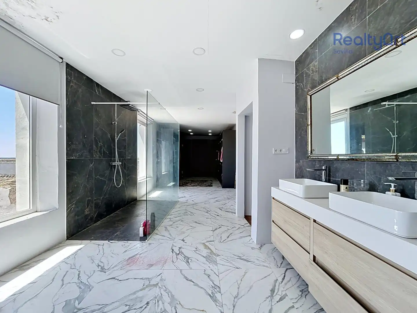 Baño de Finca rústica en venta en Bollullos de la Mitación con Jardín privado y Piscina